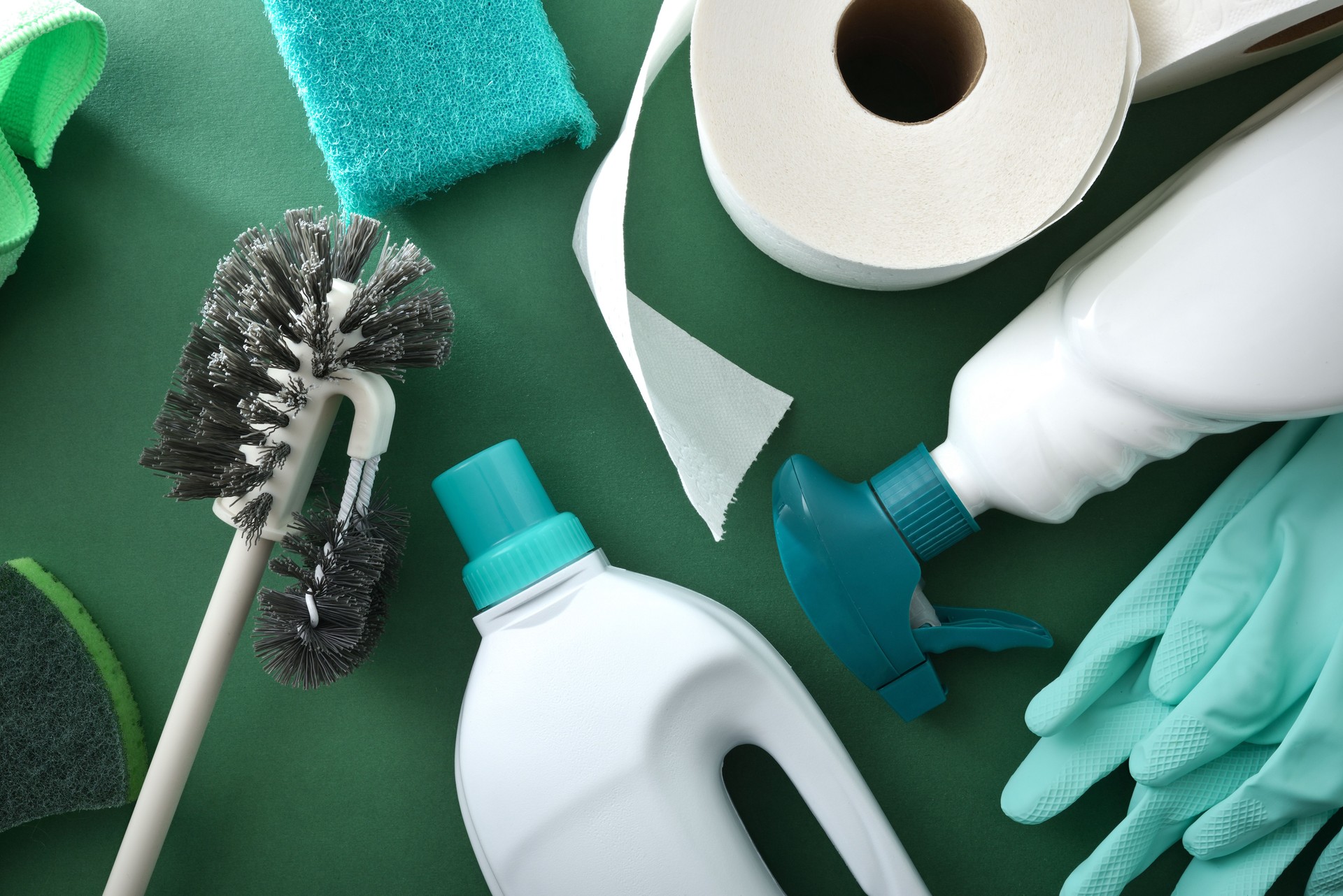 Supply of cleaning products for wc with disinfectants and tools